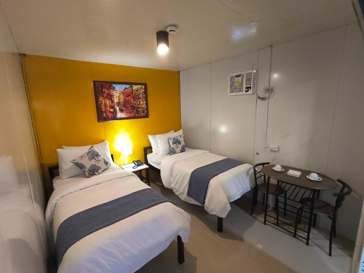 Happy Daze Hotel Tagum Exterior foto